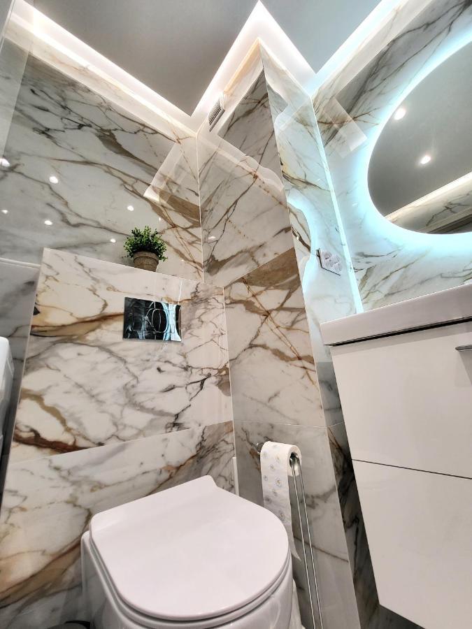 Eksclusive Apartment Paradise Down Town 6 Persons 3 Rooms Cracóvia Exterior foto